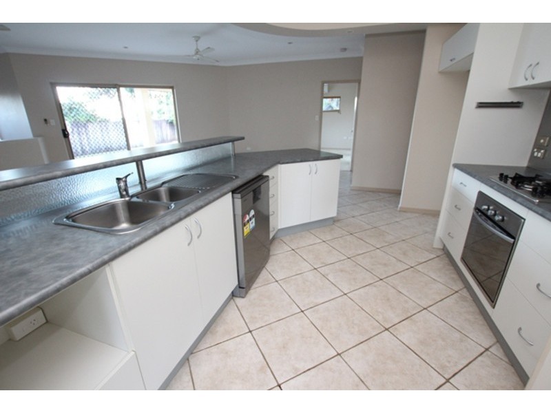 15 Rosella Close, Mount Sheridan QLD 4868