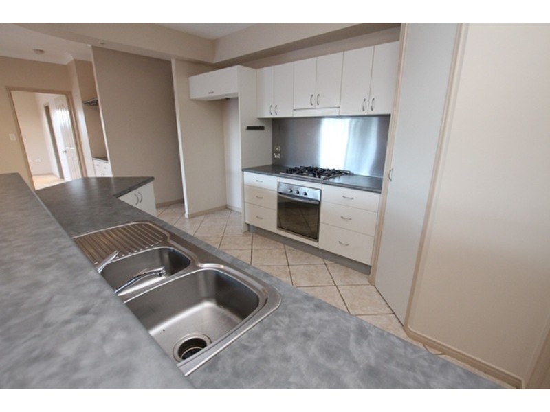 15 Rosella Close, Mount Sheridan QLD 4868