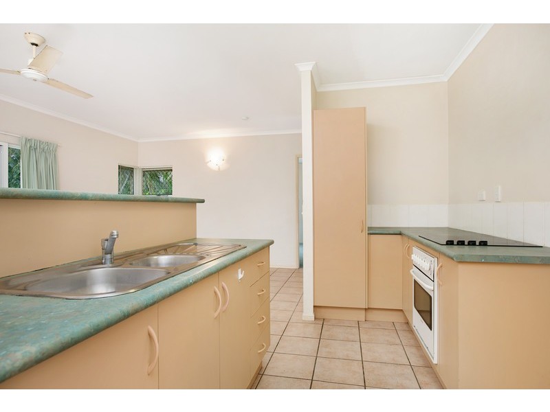 25/2-5 Marella Close, Manoora QLD 4870