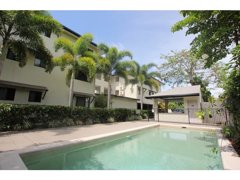 4/516 Varley Street, Yorkeys Knob QLD 4878