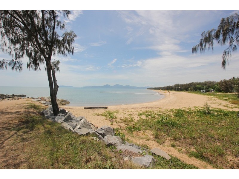 4/516 Varley Street, Yorkeys Knob QLD 4878