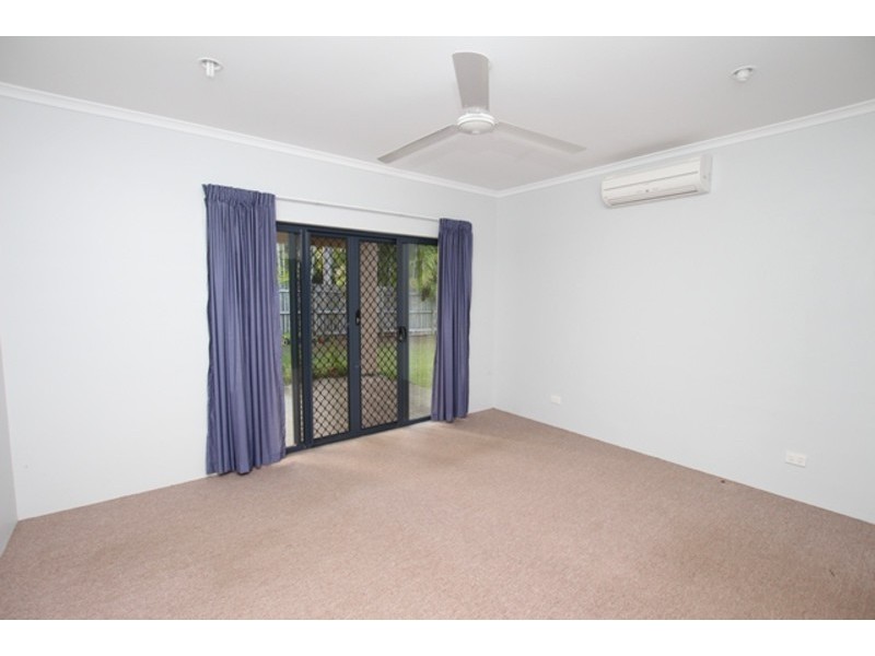 22 Jasmine Street, Redlynch QLD 4870