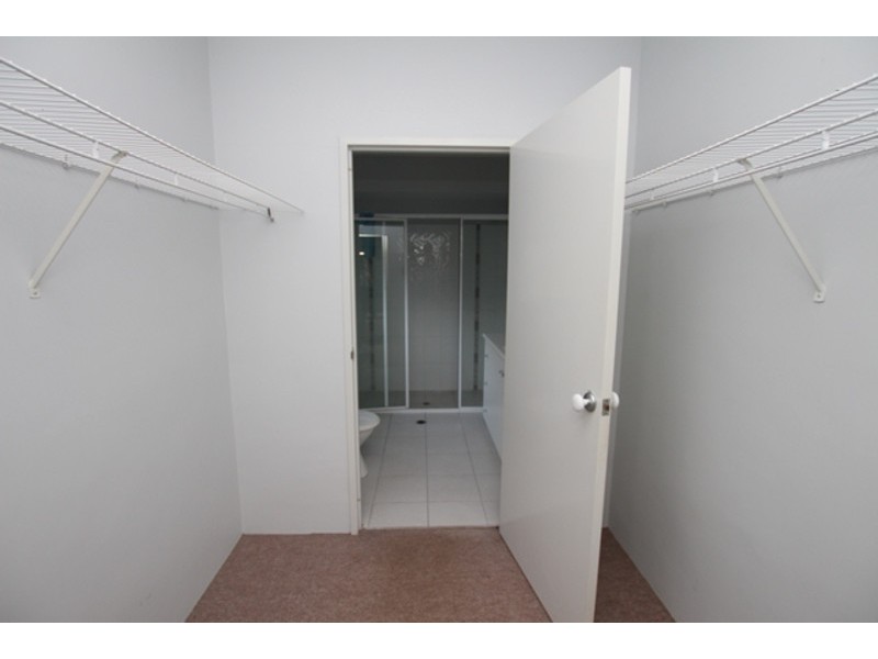 22 Jasmine Street, Redlynch QLD 4870