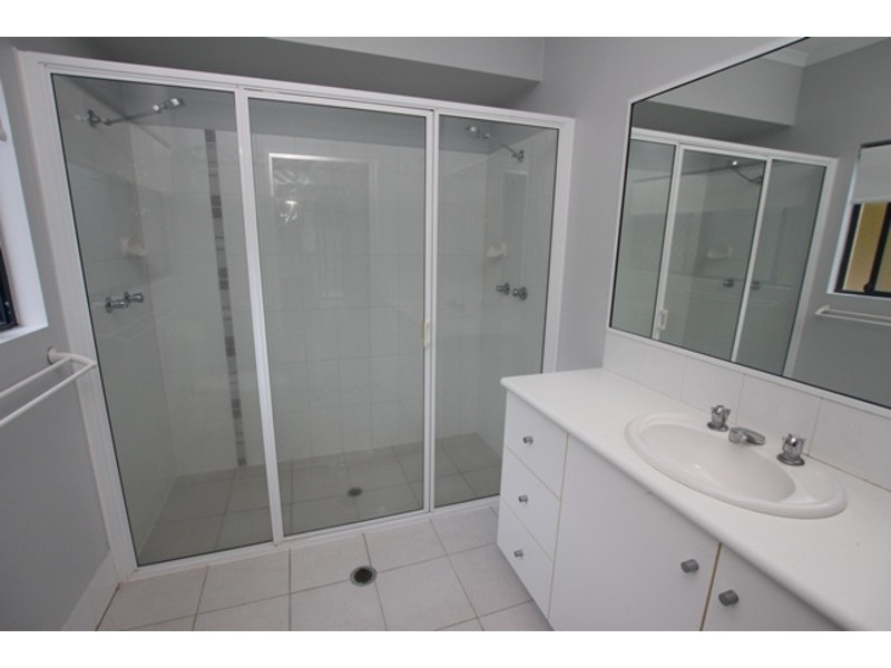 22 Jasmine Street, Redlynch QLD 4870