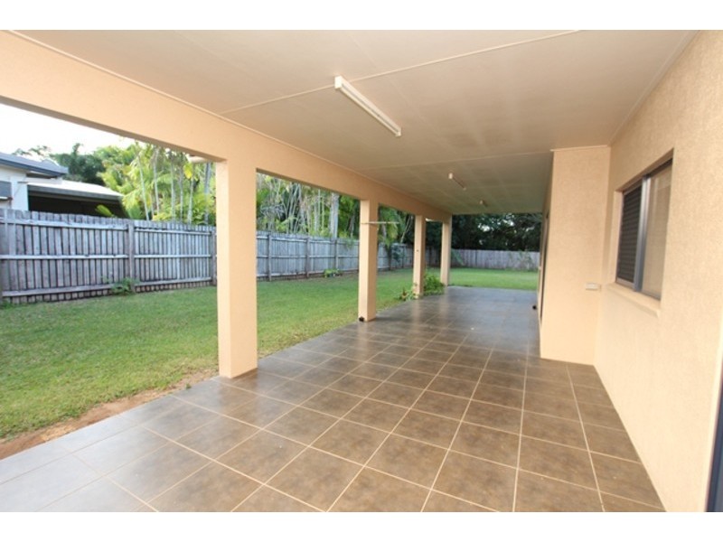 22 Jasmine Street, Redlynch QLD 4870