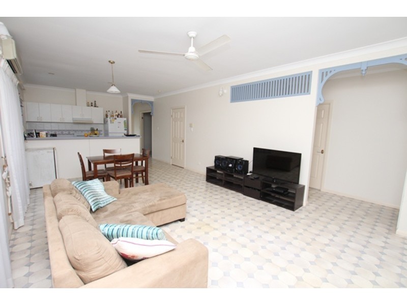 11 Myrtle Close, Mount Sheridan QLD 4868