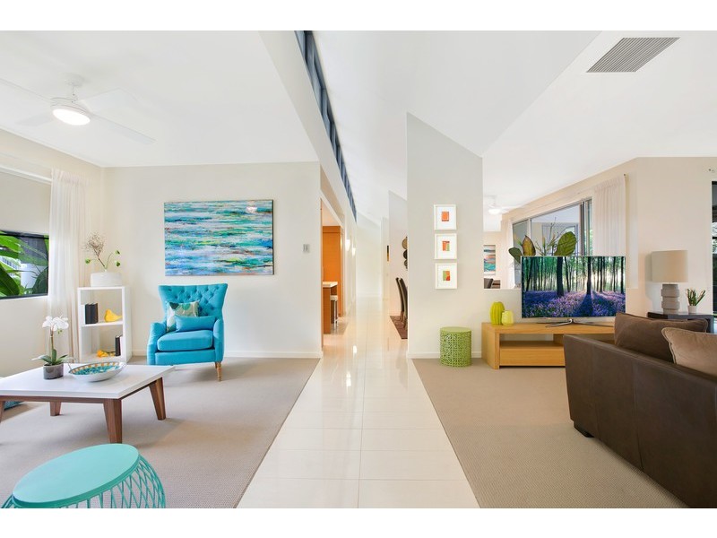 4 Rossmann Road, Smithfield QLD 4878