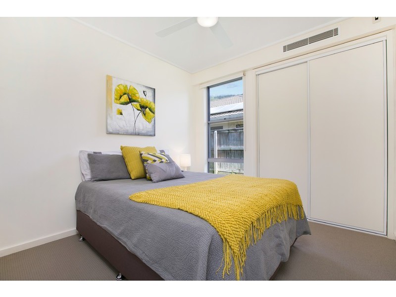 4 Rossmann Road, Smithfield QLD 4878