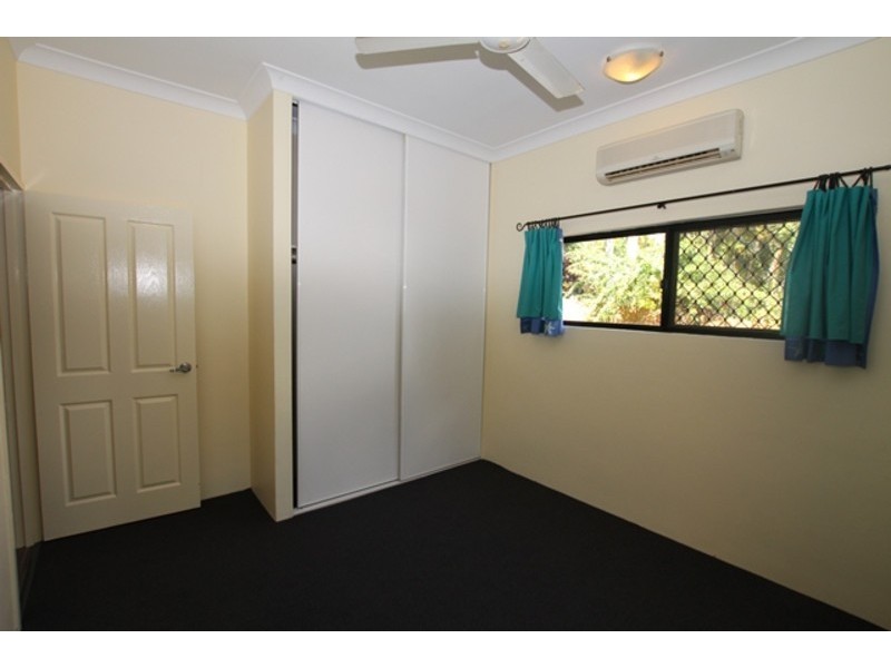 5 Thorpe Close, Bentley Park QLD 4869