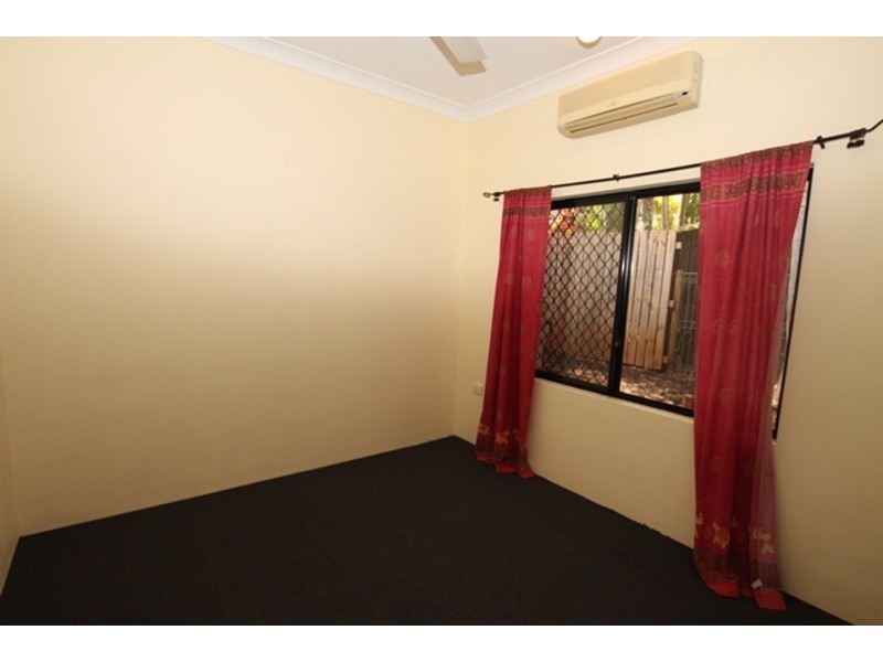 5 Thorpe Close, Bentley Park QLD 4869