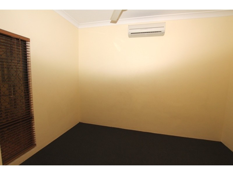 5 Thorpe Close, Bentley Park QLD 4869