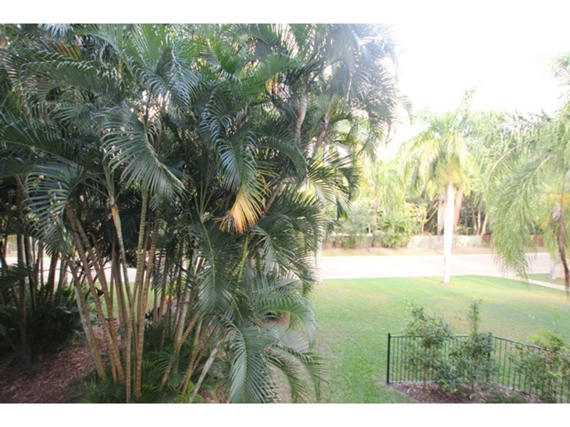 118/241 Coral Coast Drive, Palm Cove QLD 4879