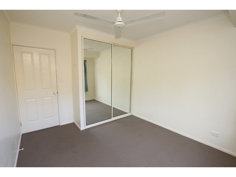 2 Greendale Close, Brinsmead QLD 4870