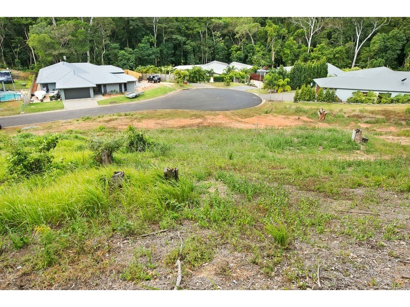 16 Megalong Close, Trinity Beach QLD 4879