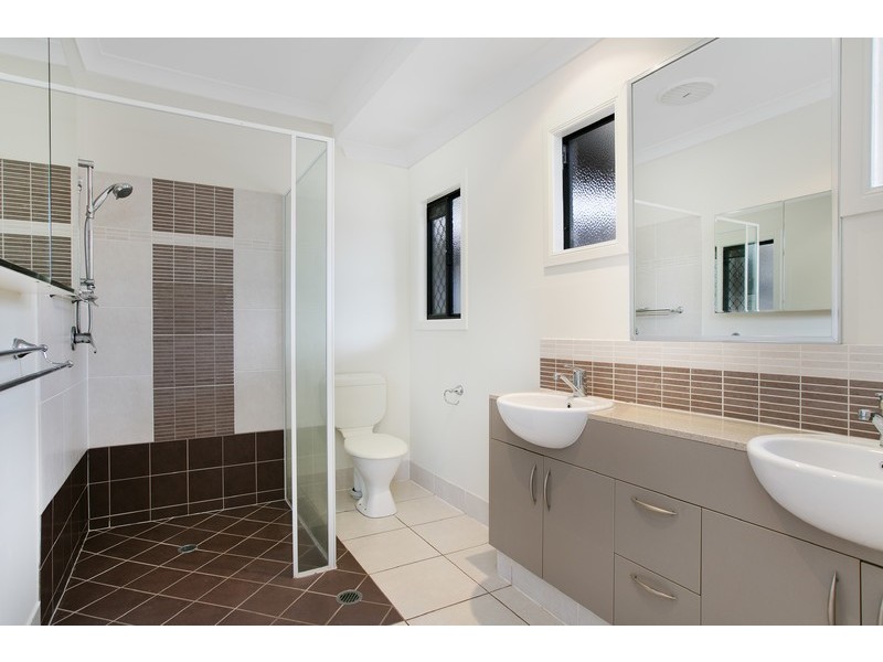 18 Messina Close, Kanimbla QLD 4870