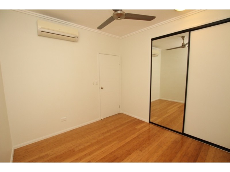 3 Ellie Banning Close, Redlynch QLD 4870