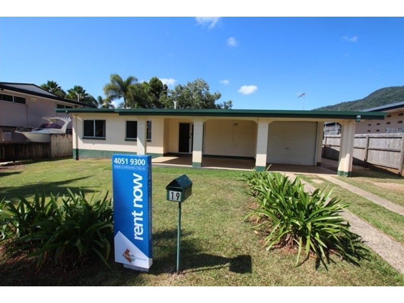19 Dandaloo Street, Bayview Heights QLD 4868
