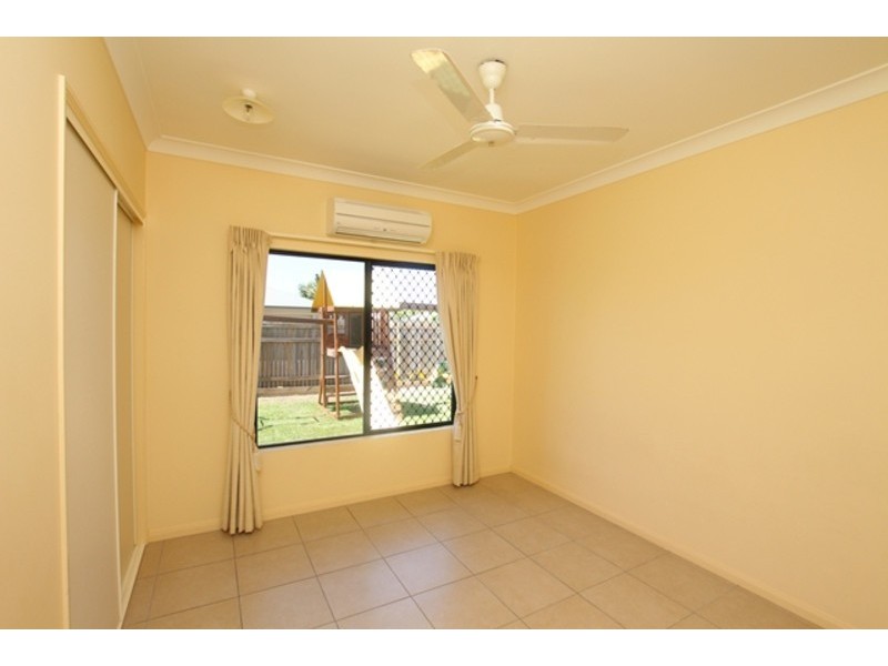 18 Goldberg Close, White Rock QLD 4868