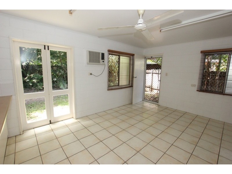 20B Fleming Street, Edge Hill QLD 4870