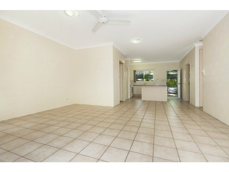 12/9 Behan, Manunda QLD 4870
