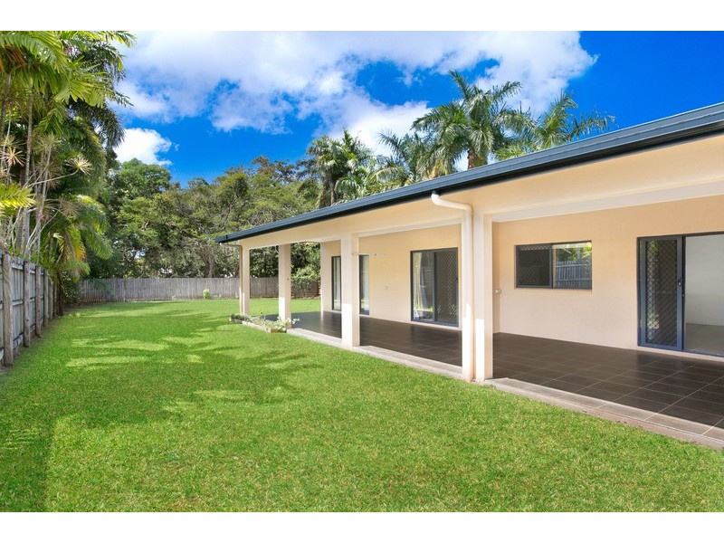 22 Jasmine Street, Redlynch QLD 4870