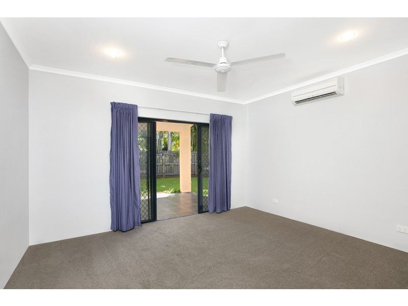 22 Jasmine Street, Redlynch QLD 4870