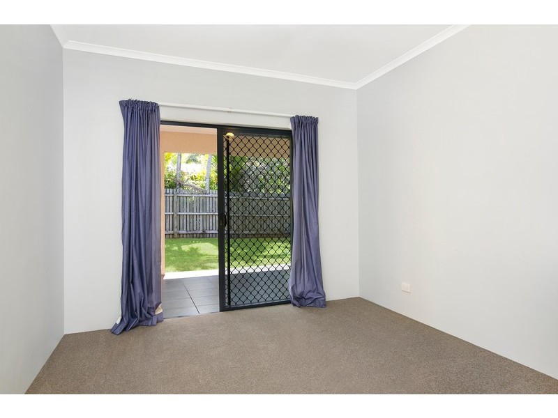 22 Jasmine Street, Redlynch QLD 4870