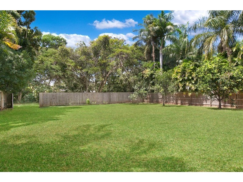 22 Jasmine Street, Redlynch QLD 4870