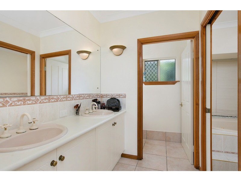 14 Echo Close, Mount Sheridan QLD 4868