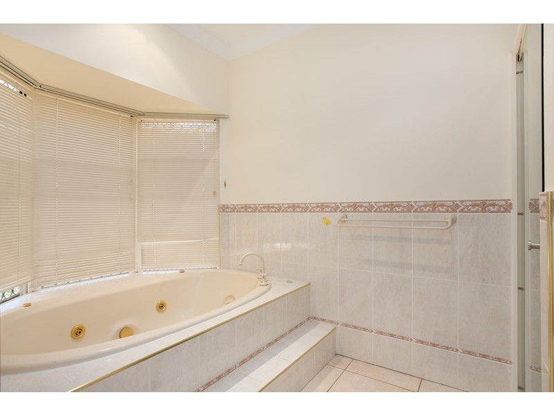 14 Echo Close, Mount Sheridan QLD 4868