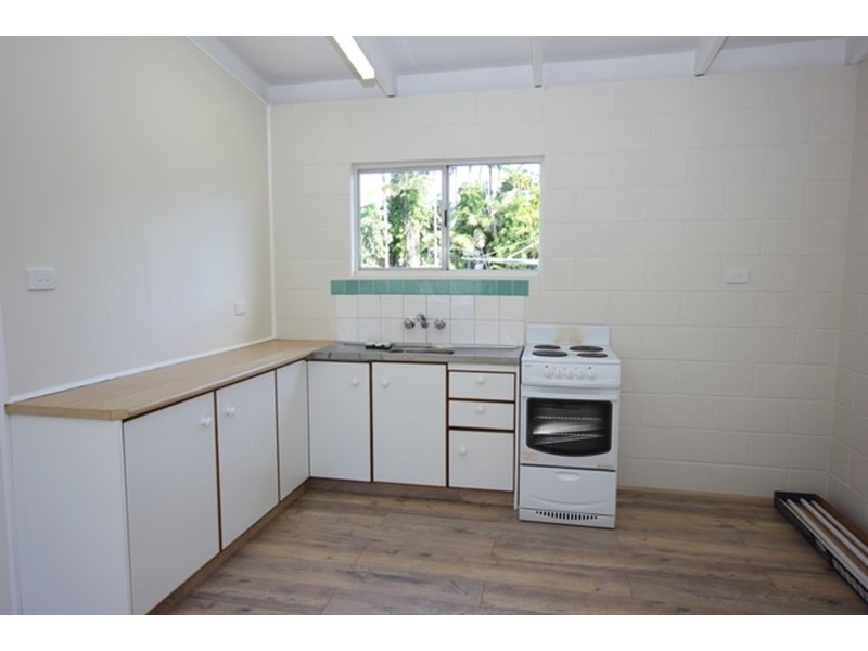 159 Russell Street, Edge Hill QLD 4870