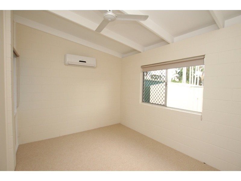 159 Russell Street, Edge Hill QLD 4870