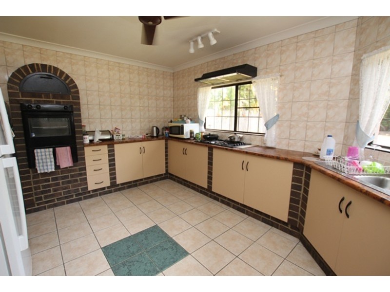 3 Carpenter Close, Edmonton QLD 4869