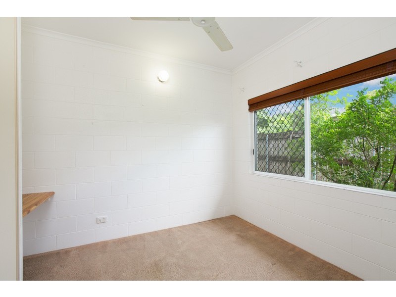 47 Cracknell Road, White Rock QLD 4868