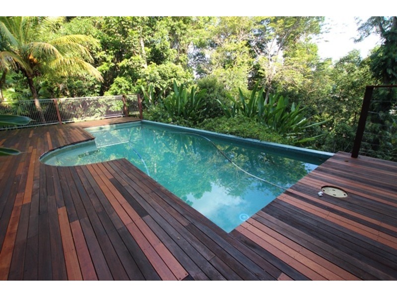 9 Alpha Close, Bayview Heights QLD 4868