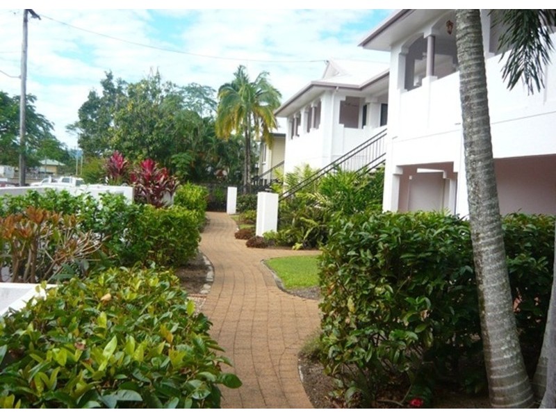 3/355 Mcleod Street, Cairns North QLD 4870