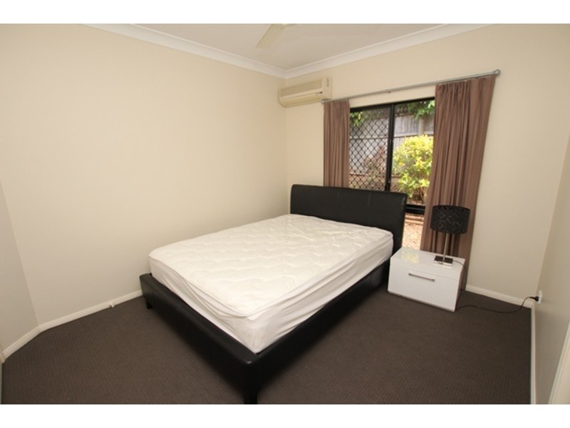 24 Greendale Close, Brinsmead QLD 4870