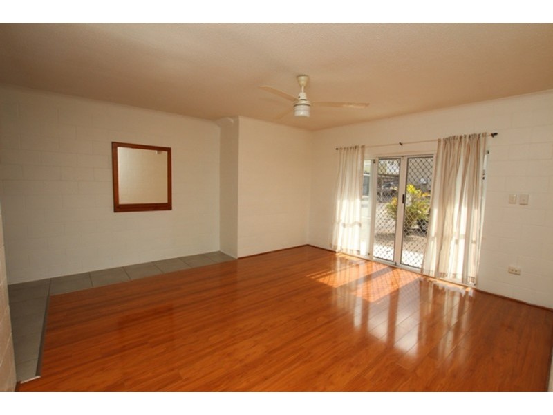 20/52 Pease Street, Manoora QLD 4870