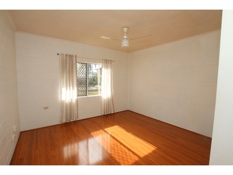 20/52 Pease Street, Manoora QLD 4870