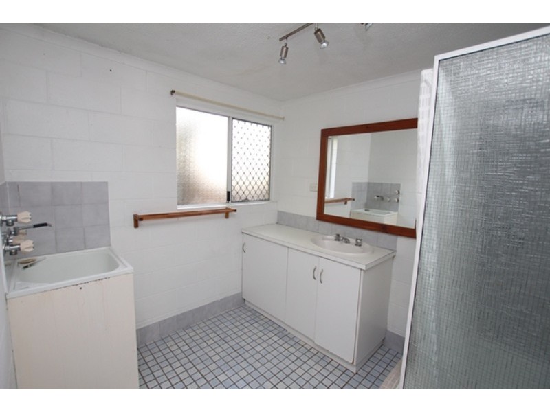 20/52 Pease Street, Manoora QLD 4870