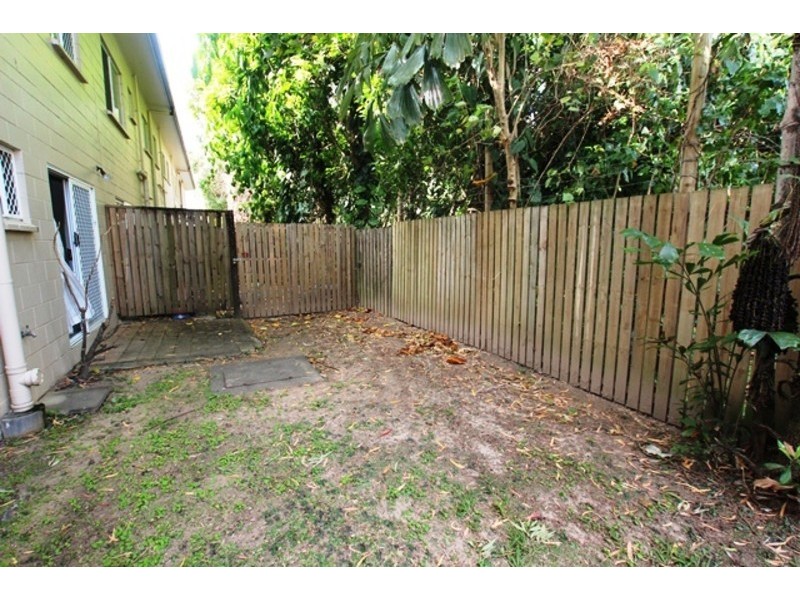 20/52 Pease Street, Manoora QLD 4870