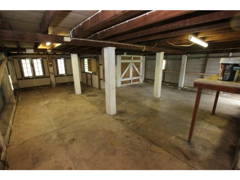 274 Aumuller Street, Westcourt QLD 4870