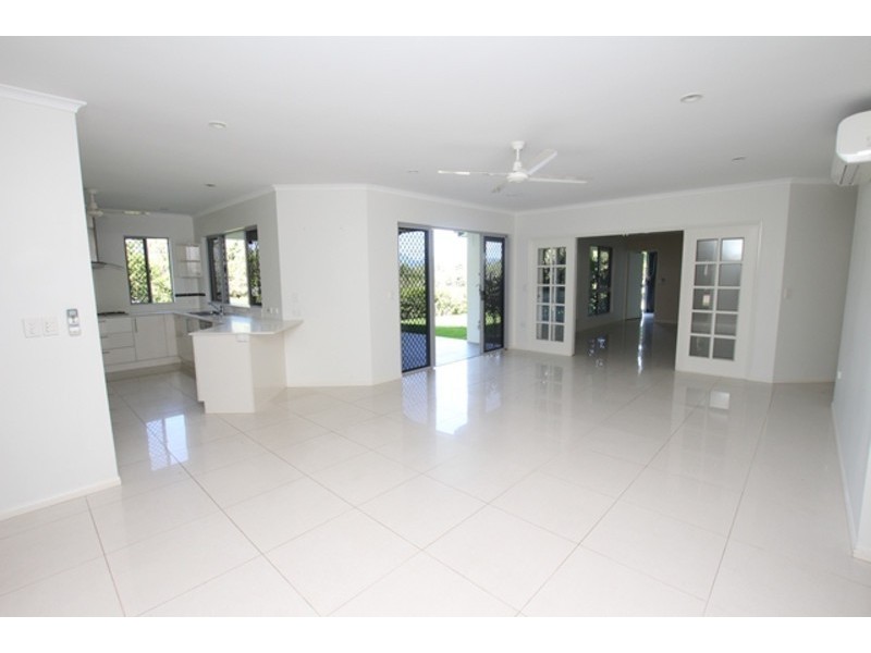 13B Moowooga Street, Earlville QLD 4870