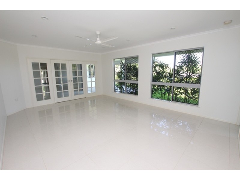 13B Moowooga Street, Earlville QLD 4870