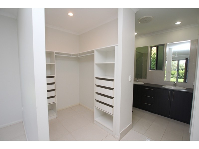 13B Moowooga Street, Earlville QLD 4870