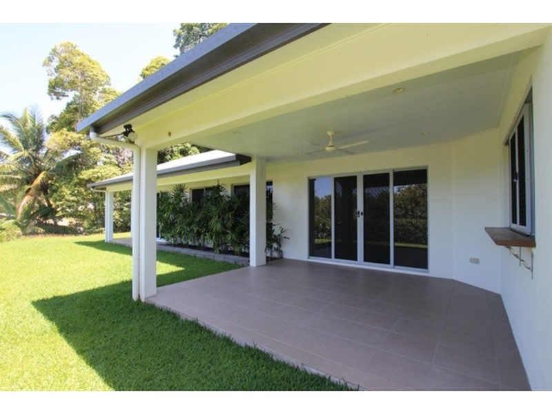 13B Moowooga Street, Earlville QLD 4870