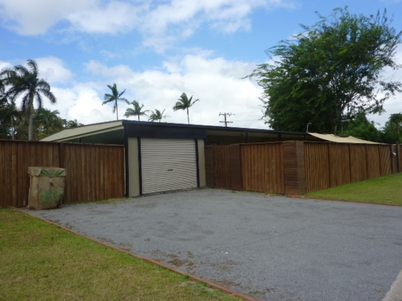 2 ALICE Close, Woree QLD 4868