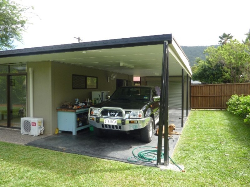 2 ALICE Close, Woree QLD 4868