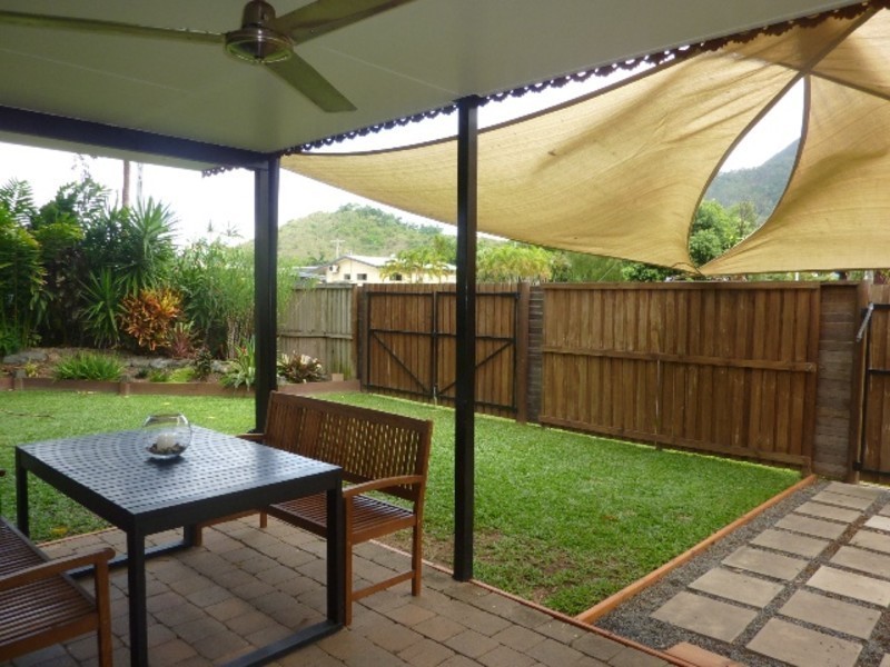 2 ALICE Close, Woree QLD 4868