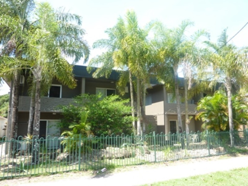 6/28 Digger Street, Cairns North QLD 4870